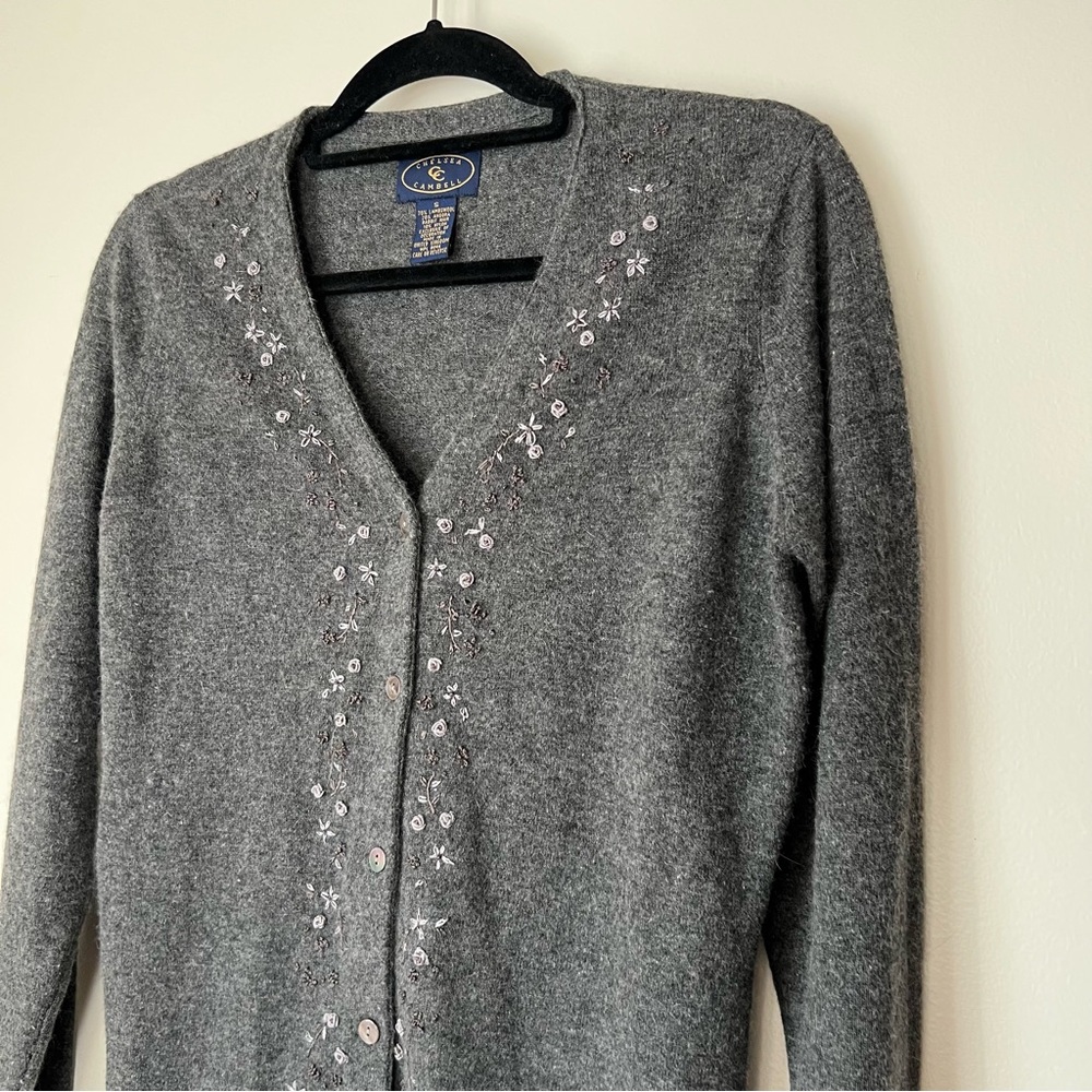 Vintage Chelsea Campbell Lambswool Angora Grey Embroidered Floral Cardigan, S - Picture 8 of 10